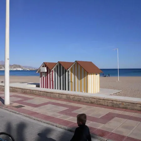 Carrer Sant Pere - 2 אל קאמפיו
